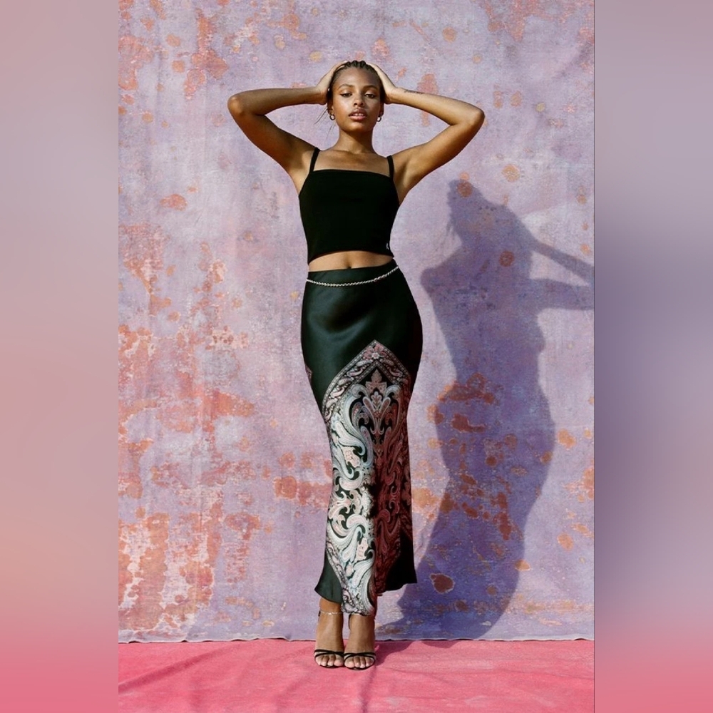 Realisation Par Joni Skirt